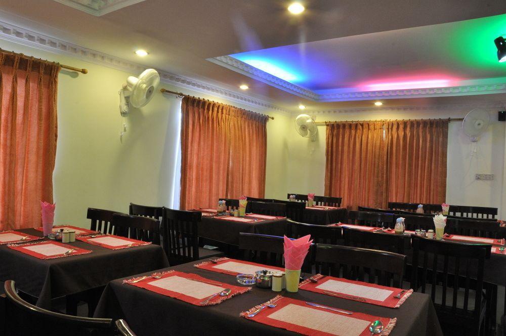 Hotel Lake Star بوكْرا المظهر الخارجي الصورة