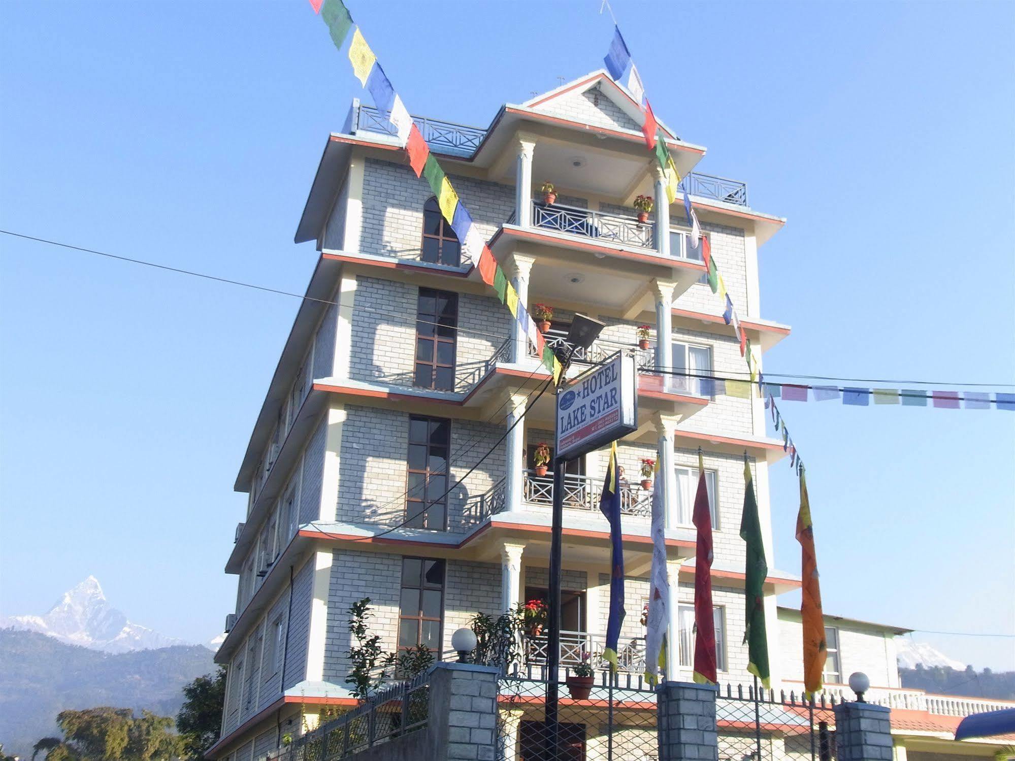 Hotel Lake Star بوكْرا المظهر الخارجي الصورة
