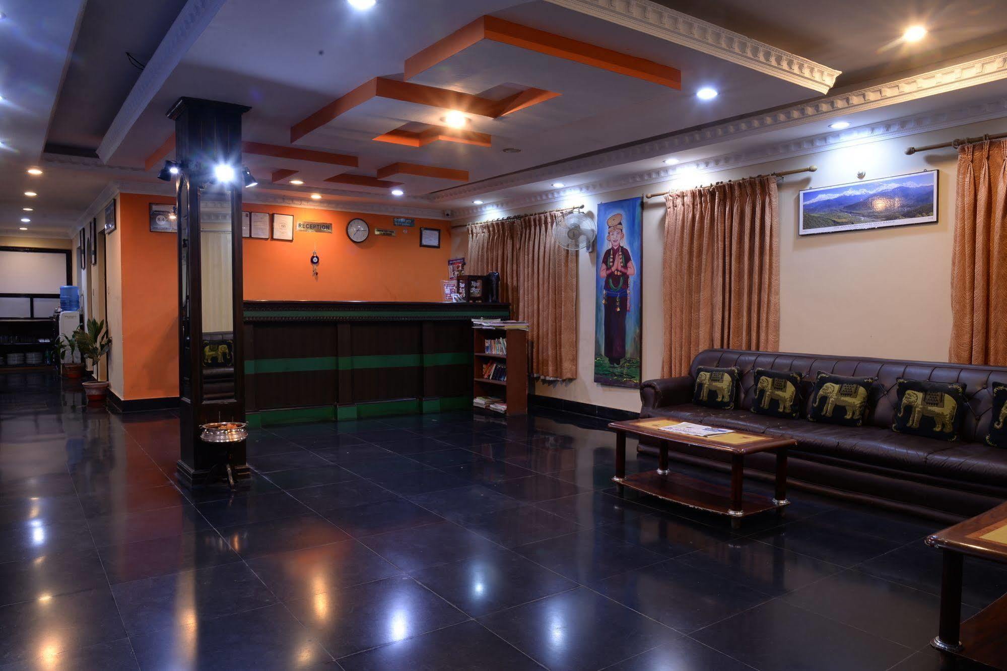 Hotel Lake Star بوكْرا المظهر الخارجي الصورة