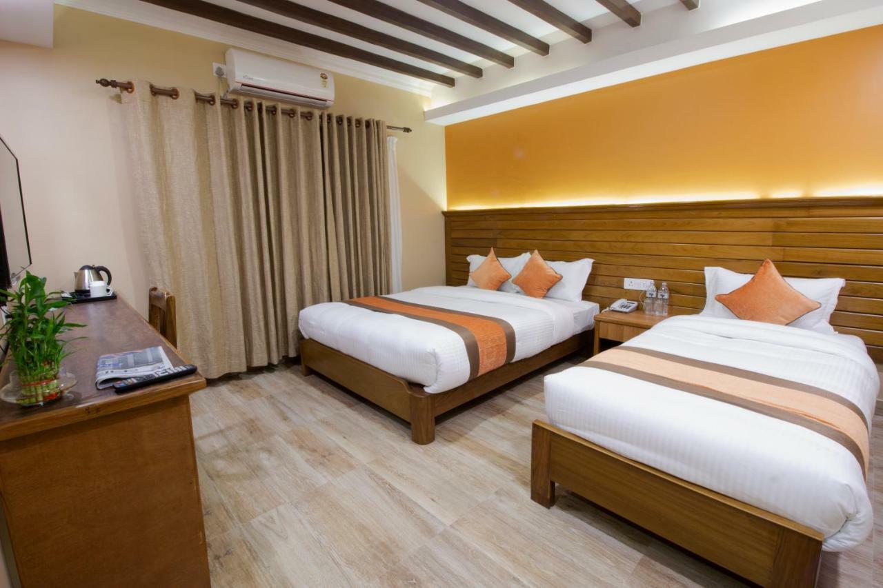 Hotel Lake Star بوكْرا المظهر الخارجي الصورة