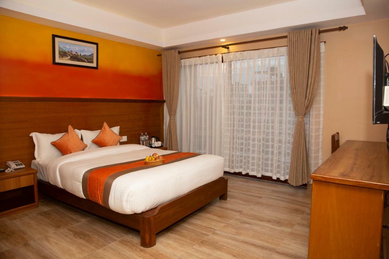 Hotel Lake Star بوكْرا المظهر الخارجي الصورة