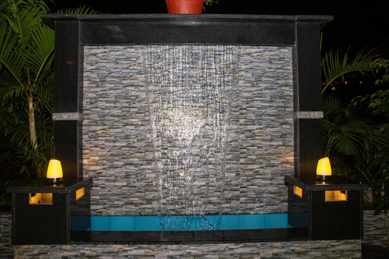 Hotel Lake Star بوكْرا المظهر الخارجي الصورة
